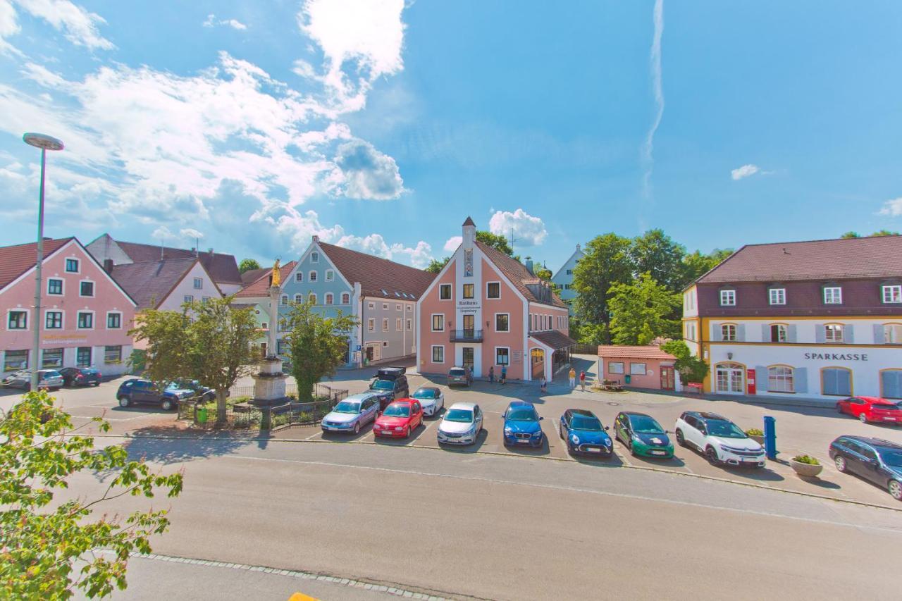 Gasthof Postbraeu Siegenburg エクステリア 写真